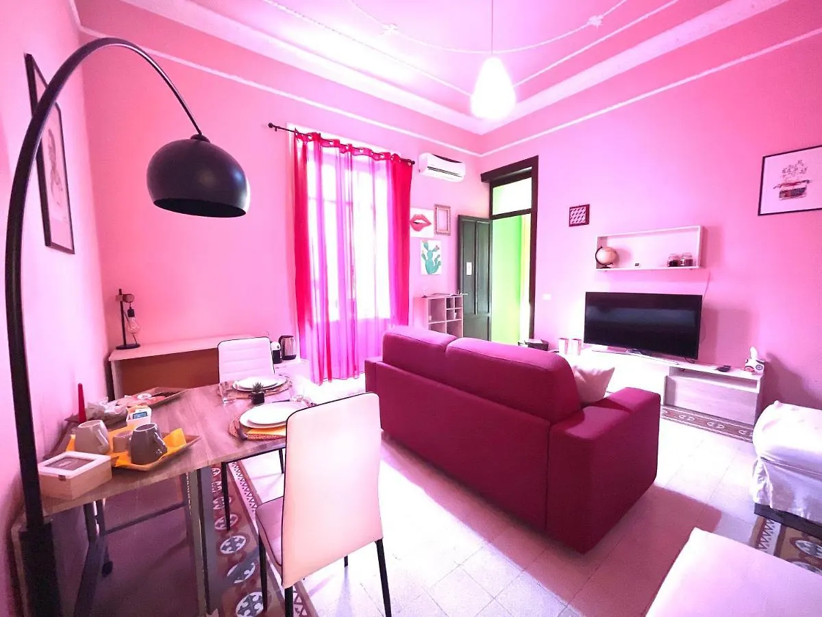 ** Bed & Breakfast Boheme B&B Al Centro Di Palermo Italy