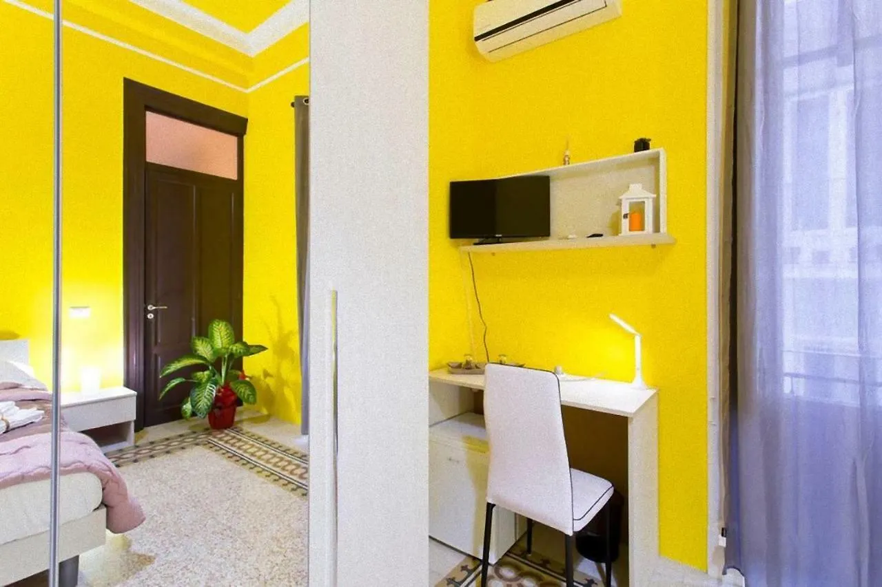 Boheme B&B Al Centro Di Palermo 2*,  Italy